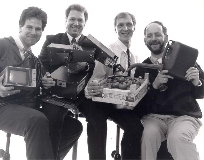 The 4 founders of TNL/Technolution in 1987